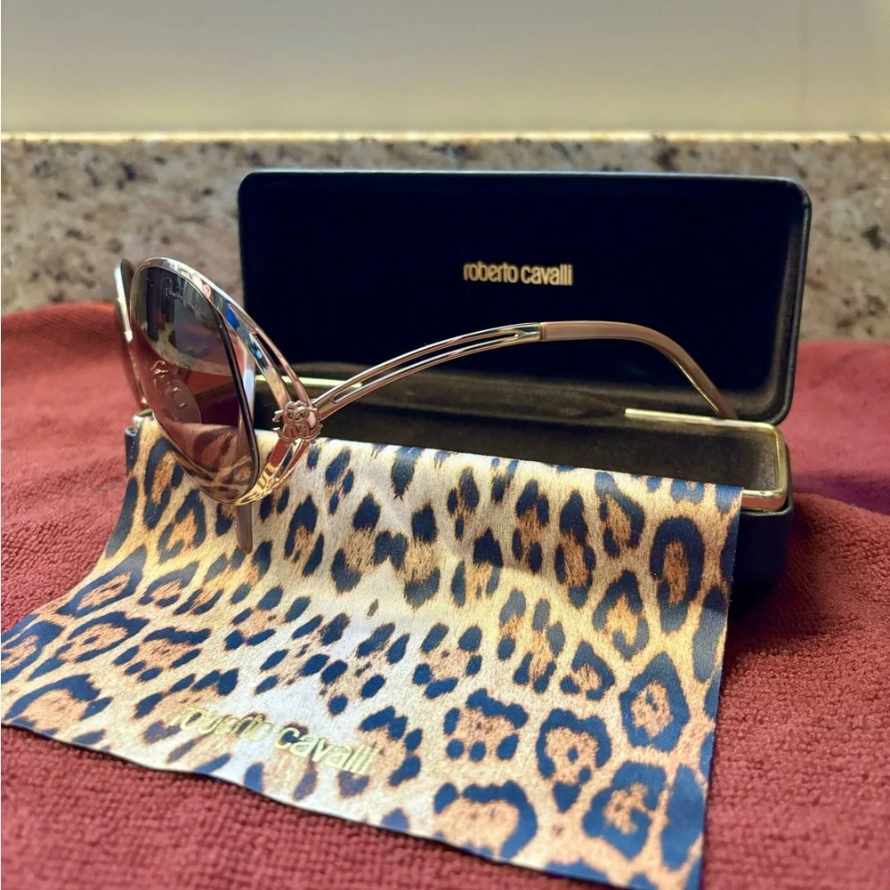 Roberto Cavalli Round Rose Gold Metal Sunglasses
